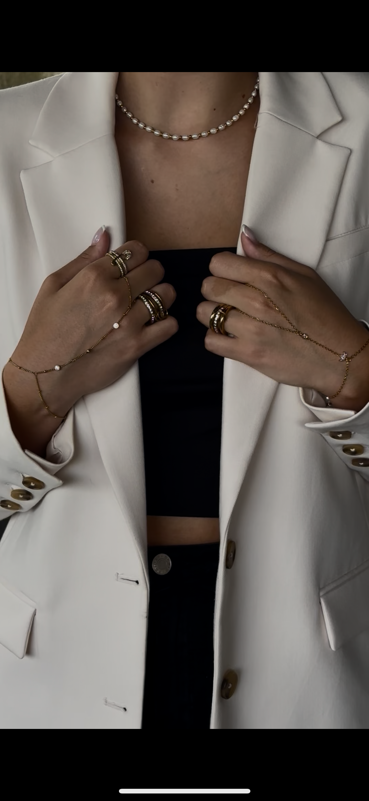 Handketting met steentjes